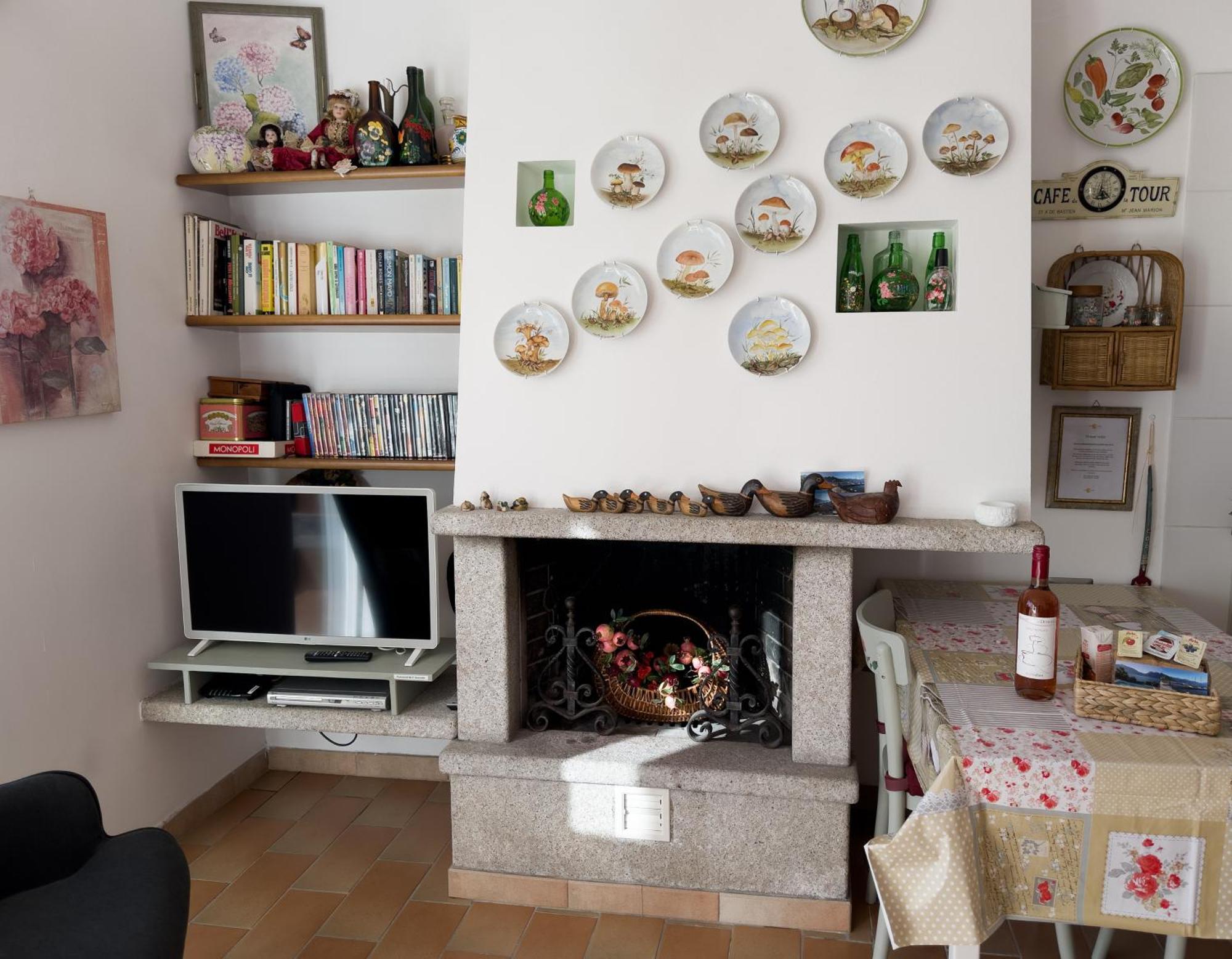 Anma Cottages Sole Lago Acquaseria エクステリア 写真