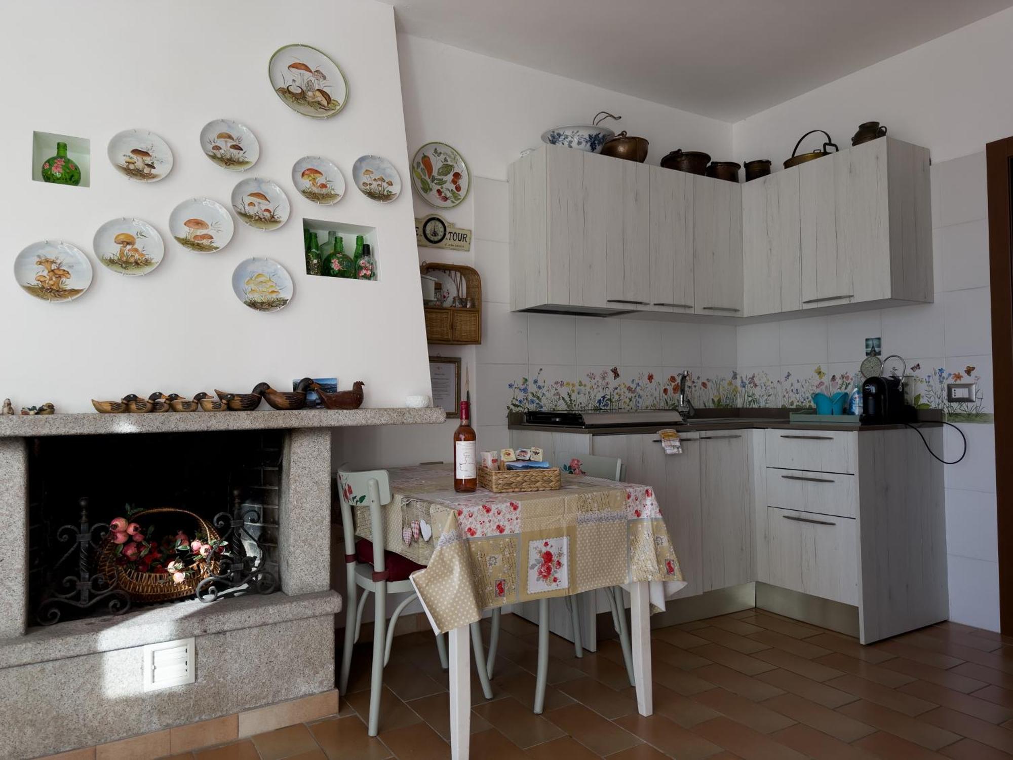 Anma Cottages Sole Lago Acquaseria エクステリア 写真